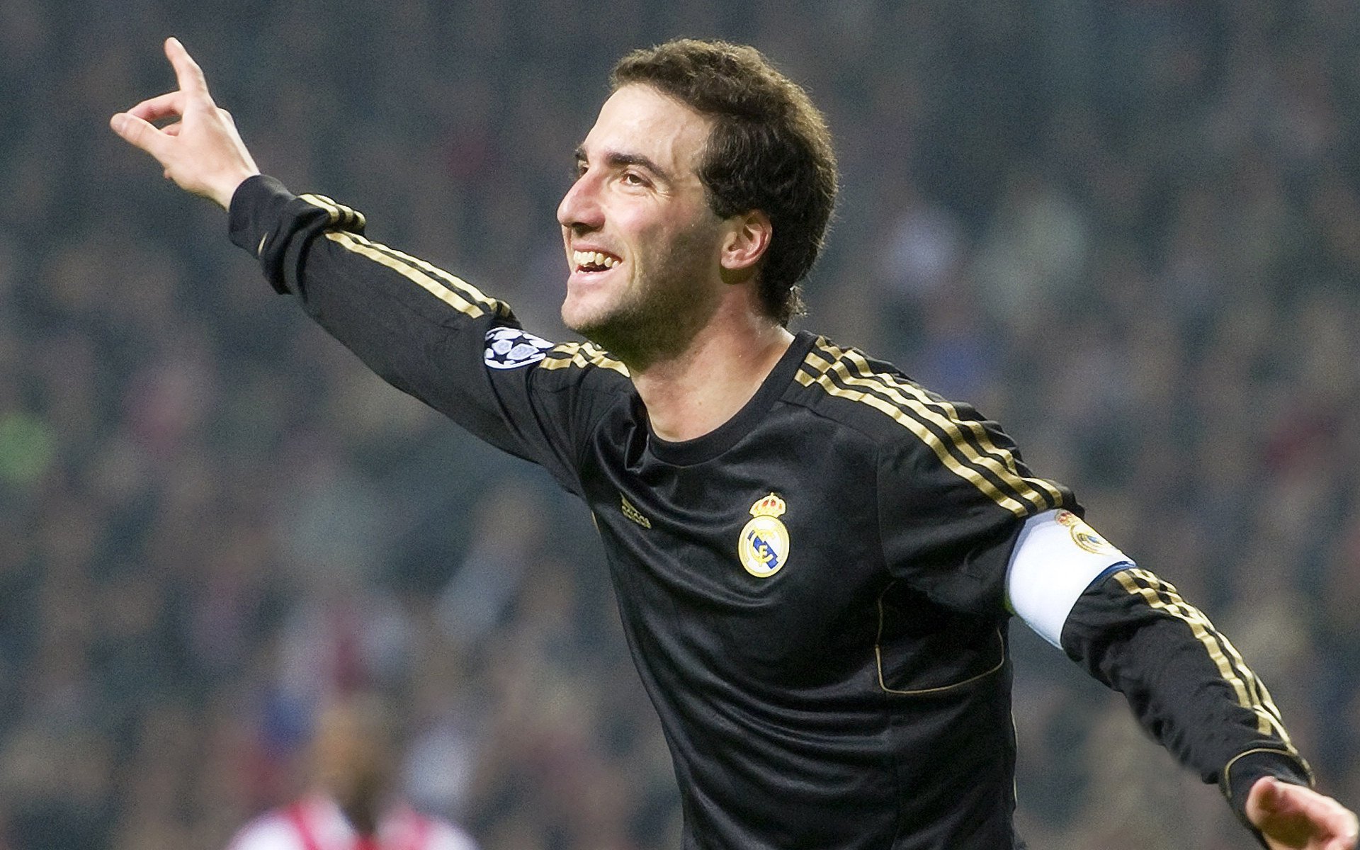 米兰体育APP网页版-“新都香城赛场，福乐球选手拼尽全力冲金”  第2张